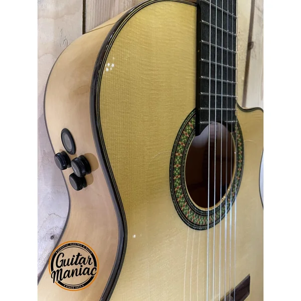 Alhambra 7FC CW E8 + housse luxe