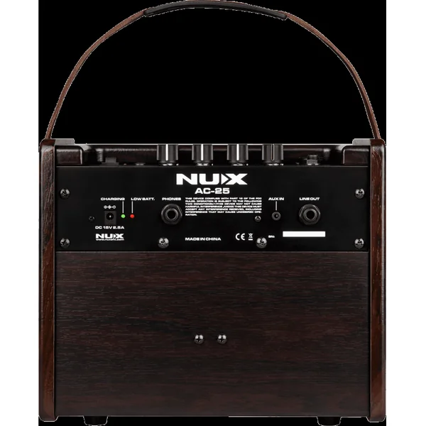 Ampli pour GUITARE ACOUSTIQUE NUX - AC25 - 25W sur batterie + effets