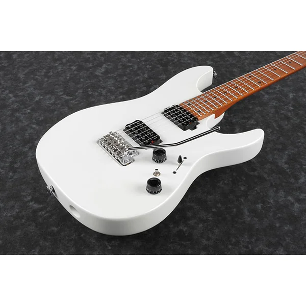 AZ2402 PWF Prestige Japan - pearl white flat
