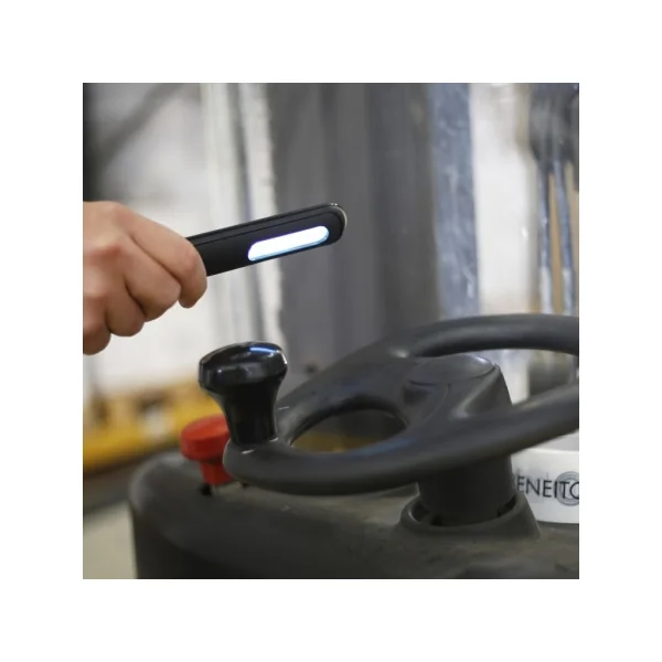 Barre désinfectante UV-C portable TOP Beneito et Faure