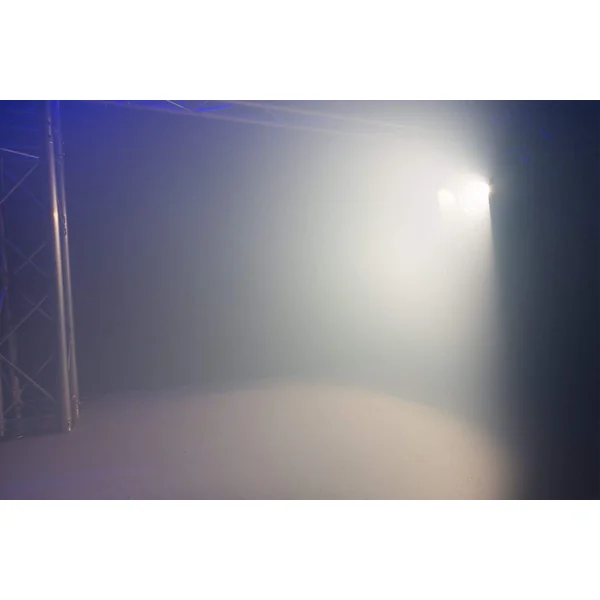 BeamZ Pro BTF100Z - Projecteur Fresnel à LED 100 Watts, Mode DMX - Blanc