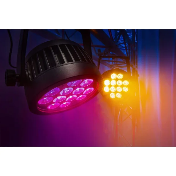 BeamZ Professional BWA532 - Projecteur PAR CAN IP65, 12x LED RGBW, avec Boitier Étanche - Aluminium