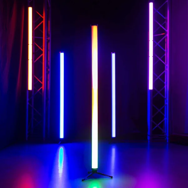 BeamZ Professional KRATOS Tube LED RGBW sur Batterie - 120cm