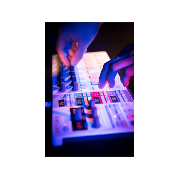 BEATSTEPRO Arturia - Controleur et séquenceur