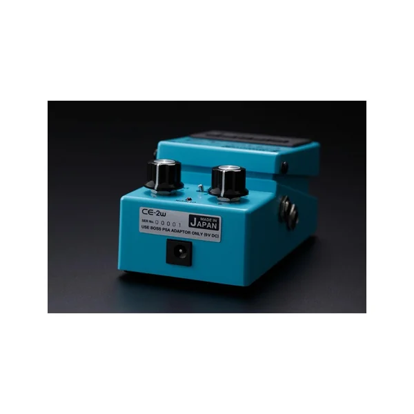 Boss CE-2W Chorus Waza Craft