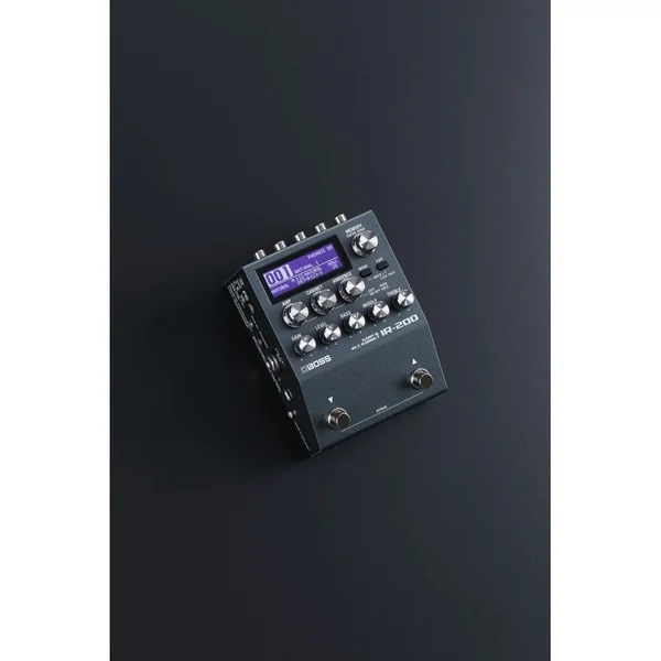Boss IR-200 amp & IR Cabinet