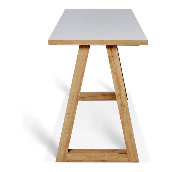 Bureau informatique blanc épuré Bureau design Bureau moderne
