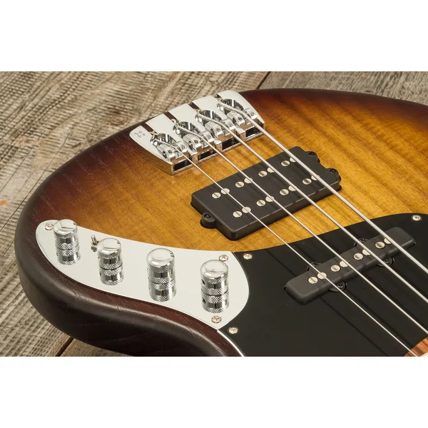 California TM4 SL Superlight Black Dots (MN) - tobacco sunburst