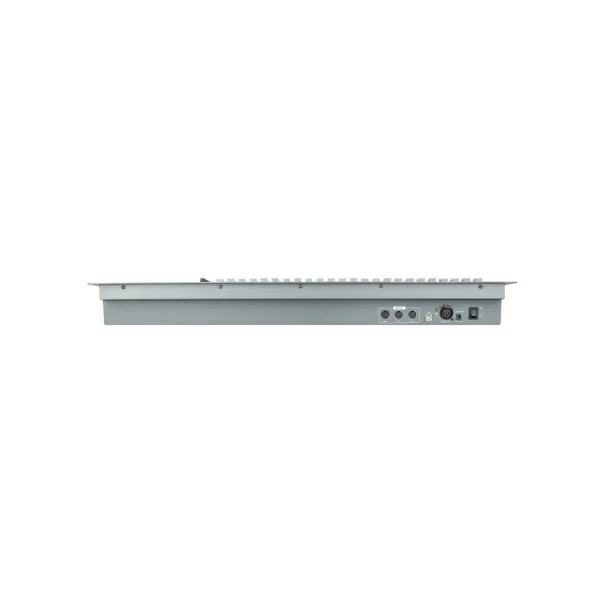 ColorCue 4 Showtec Contrôleur Pour 48 projecteurs LED 3 à 6 couleurs ou blancs à mémoires