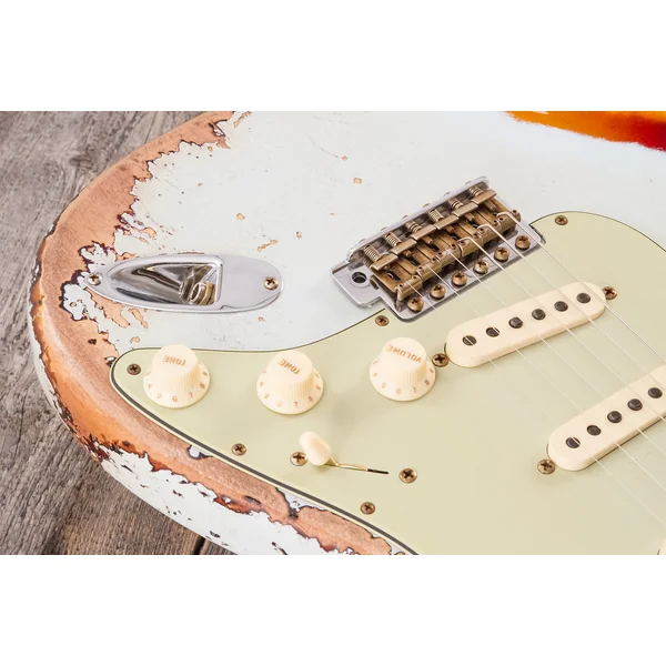 Custom Shop Bone Tone Stratocaster #CZ583129 - super heavy relic sonic blue o. 3-color sunburst