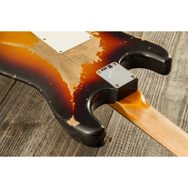 Custom Shop Bone Tone Stratocaster #CZ584251 - super heavy relic 3-color sunburst