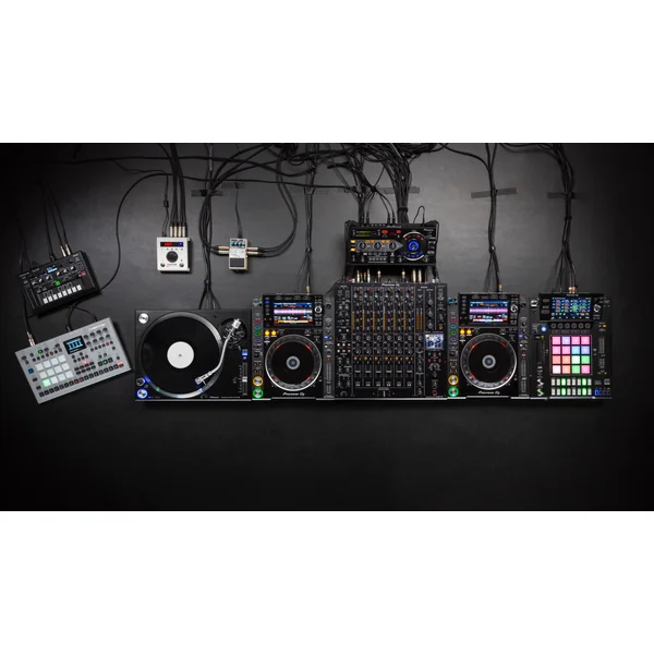 DJM-V10