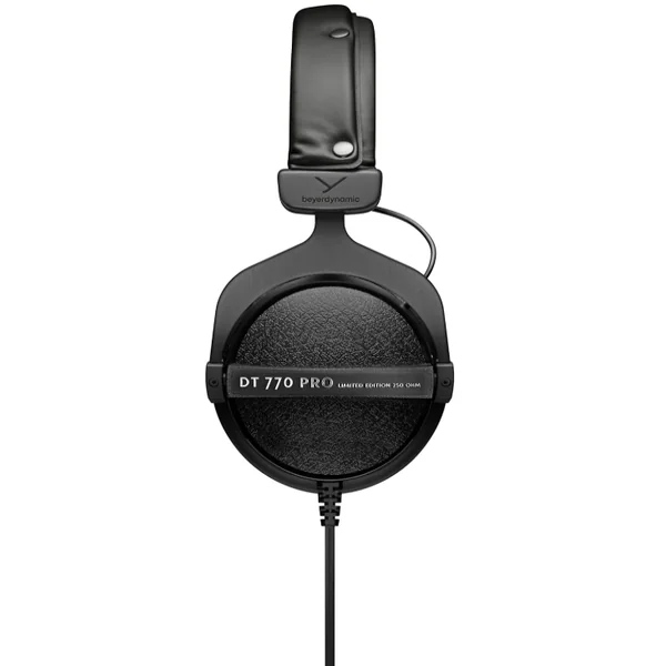 DT770 PRO-LB