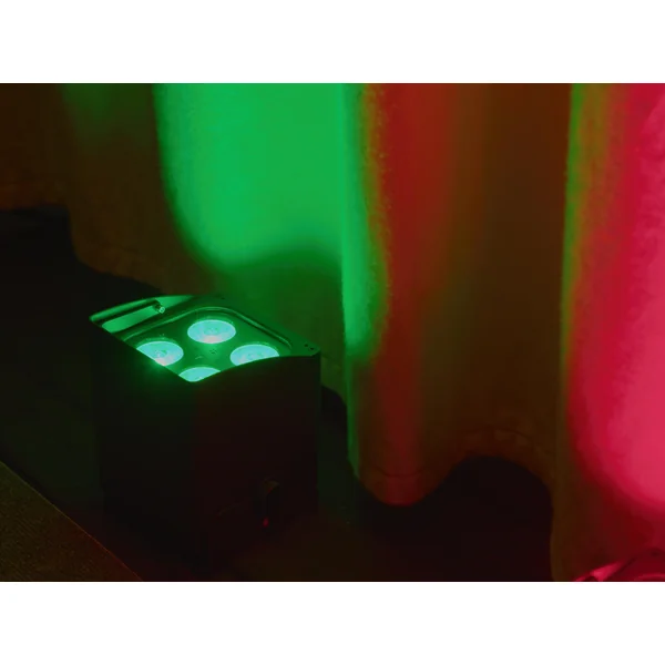 EUROLITE AKKU IP UP-4 QCL Spot QuickDMX MK2