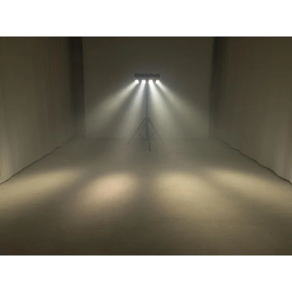 EUROLITE Jeu de lumières compact AKKU KLS-180