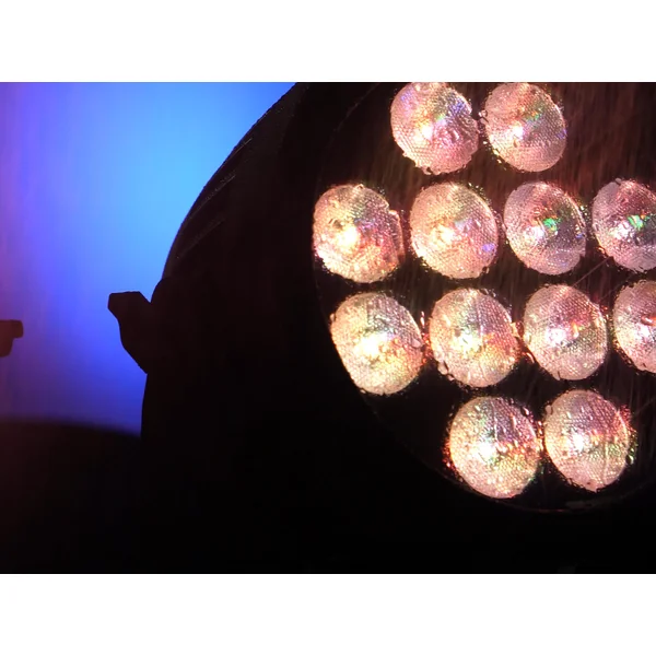 EUROLITE LED IP PAR 7x9W SCL Spot