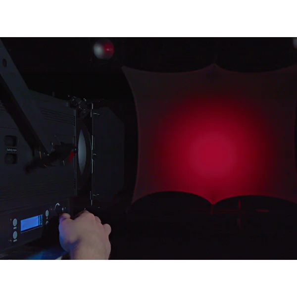 EUROLITE LED THA-230F Theater-Spot