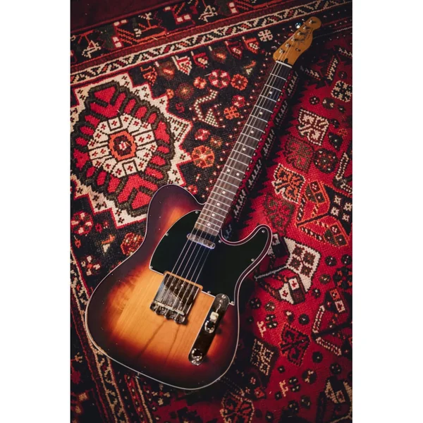 Fender Jason Isbell Custom Telecaster 3 tons chocolate burst + housse