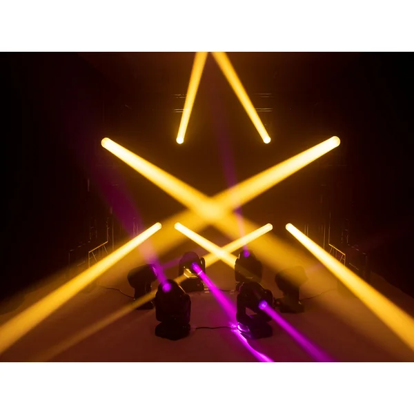 FUTURELIGHT DMB-100 LED Moving Head