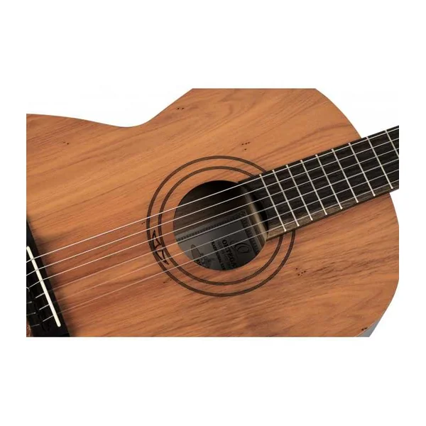 GUITARE CLASSIQUE ORTEGA TRADITIONAL CEDRE MASSIF