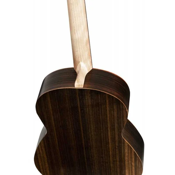 GUITARE CLASSIQUE ORTEGA TRADITIONAL CEDRE MASSIF