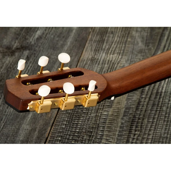 Gypsy Jazz M01F +Case - antique natural