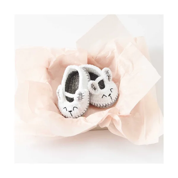 Kit Crochet Baby Booties - Lapin de Rico Design : Des chaussons adorables faits main pour bébé