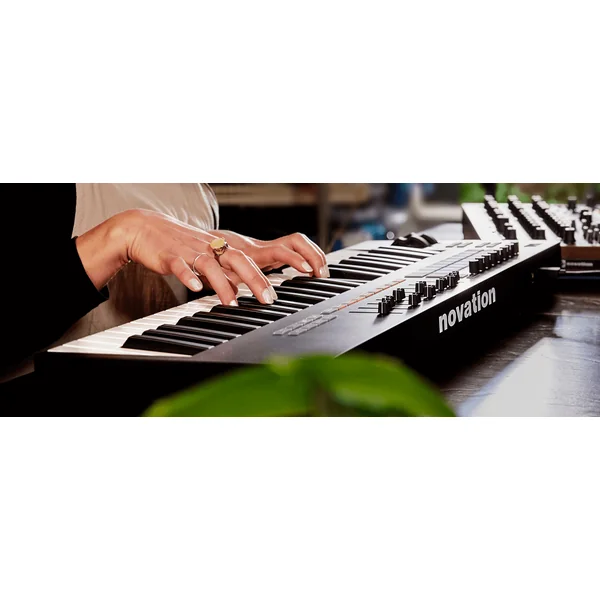 Launchkey 37 MK3