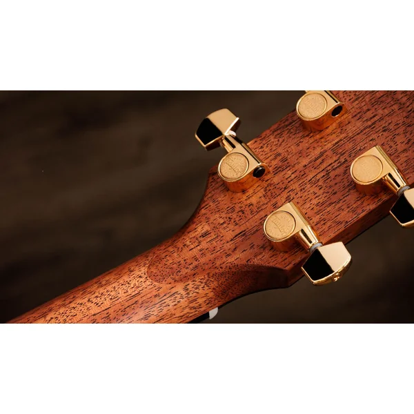 Legacy 714ce - natural