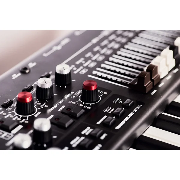 Legend ONE 61