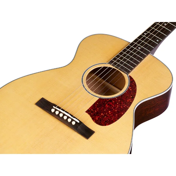 M-40E Troubadour USA +Case - natural