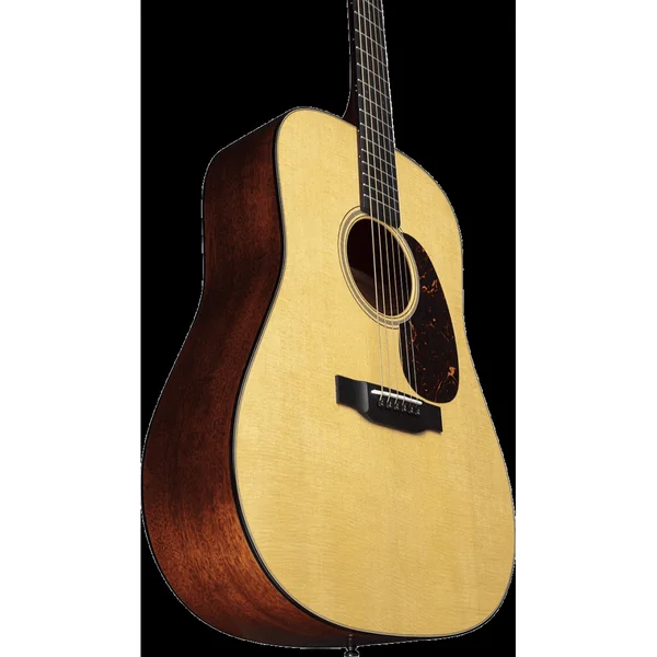 Martin D-18 + étui