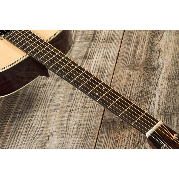 OM2H SS #34819 - natural high gloss