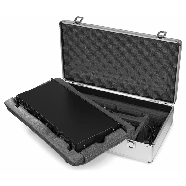 Power Dynamics PD504B - Set Micro sans Fil UHF, 4 Émetteurs de Poche, Livré dans une Valise en Aluminium