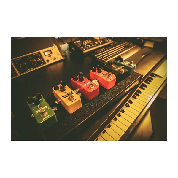 Pédale d'Effet NUX - BROWNIE-DISTORTION - Type 70s Brown Sound