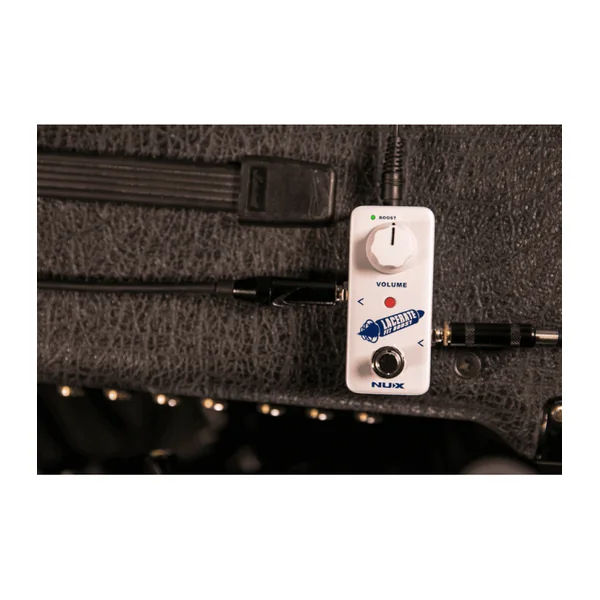 Pédale d'Effet NUX - LACERATE-BOOST - Boost FET guitare - 2 modes