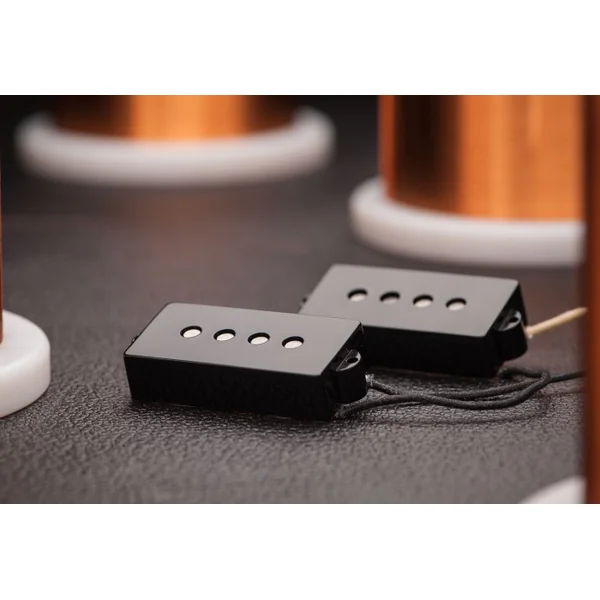 SPB-1 Vintage P-Bass - black