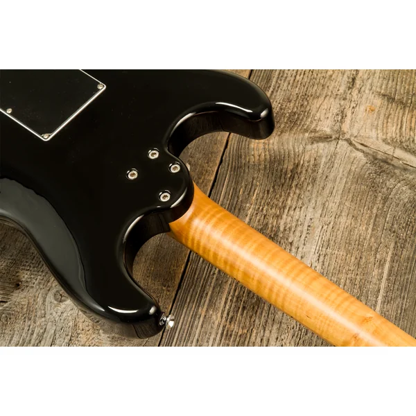 Traditional Experience #T226824 - black
