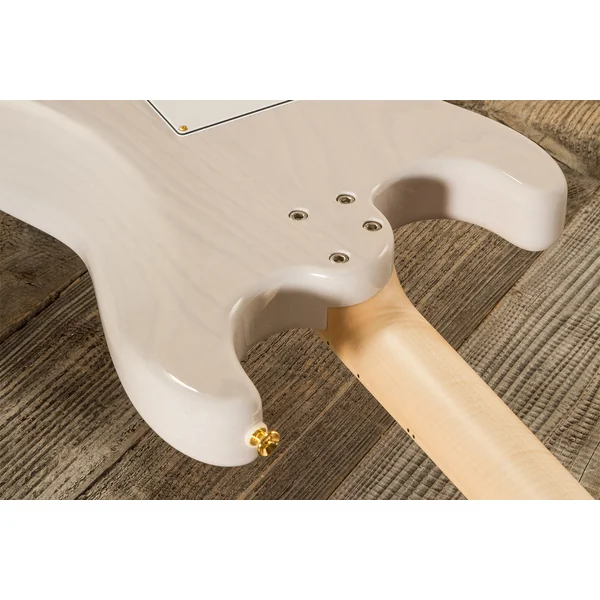 Traditional Experience #T227124 - white blonde