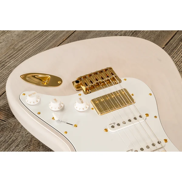 Traditional Experience #T227224 - white blonde