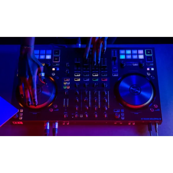 Traktor Kontrol S3