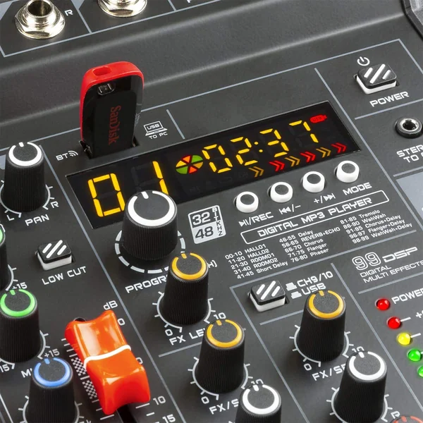 Vonyx VM-KG10 Console de Mixage 10 canaux DSP Multi Effets