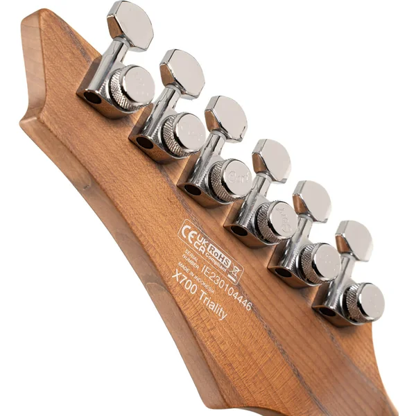 X700 Triality - open pore black burst